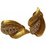 Henry-Dunay-Pave-Diamond-Gold-Clip-Earrings