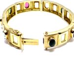 621D96A1-EA6B-4E4E-9BF4-644BF224A567