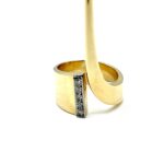 DEB1BDA7-9A4A-440A-A49F-615E017F5832