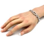 C86FDF58-4F3E-408E-8077-90FE7E3B86FD