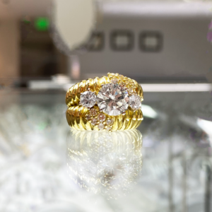 Jose Hess gold and diamond ring, best jewelers dc